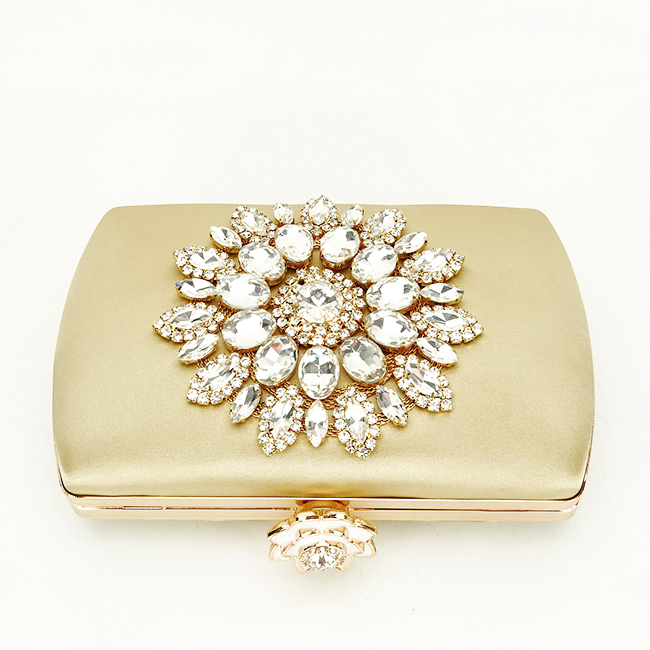 Geanta clutch auriu cu brosa BRS-210 06 [7]