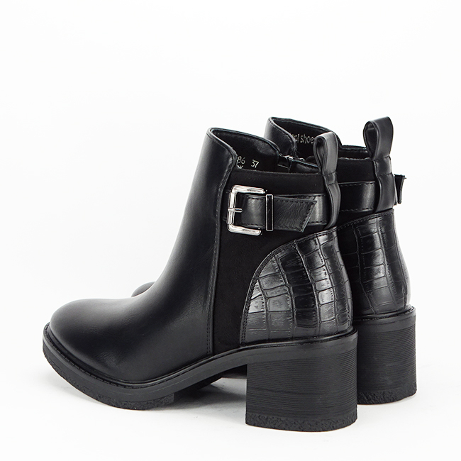 Ghete negre cu talpa groasa 5686 112 [3]