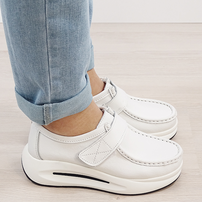 Mocasini albi din piele naturala WKS01 M7 [6]