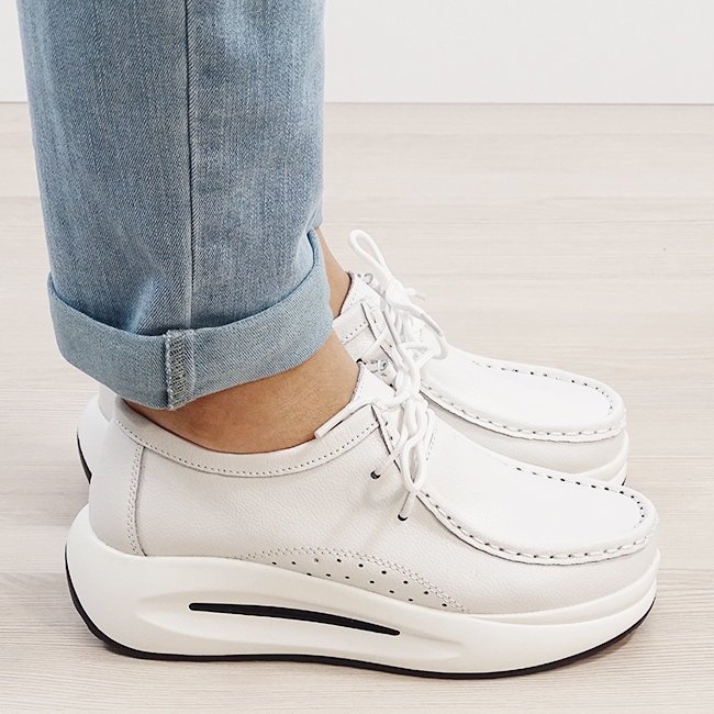 Mocasini albi din piele naturala WKS02 M7 [7]