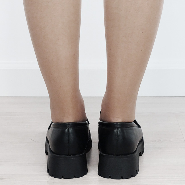 Mocasini damă negri tip loafers cu cataramă aurie 2870 04 [4]