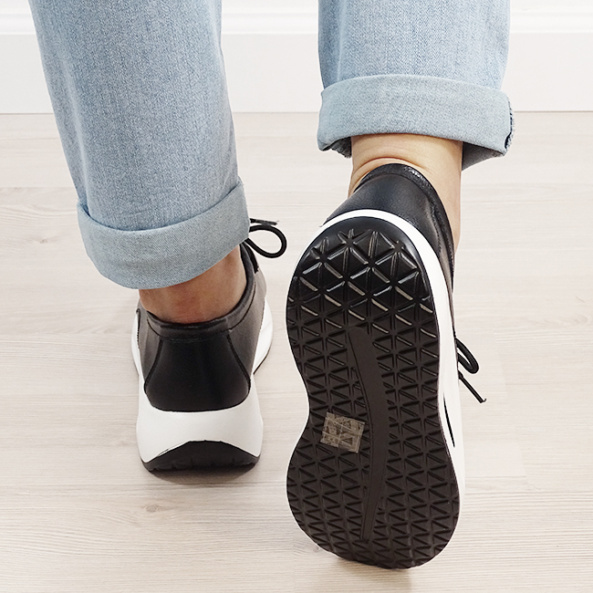 Mocasini negri din piele naturala WKS02 M7 [7]