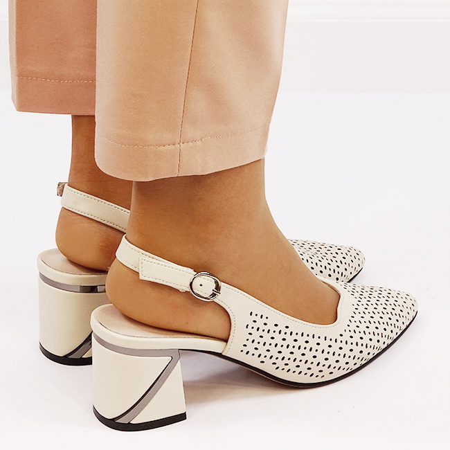 Pantofi crem perforati din piele naturala BY6885-3 01 [5]