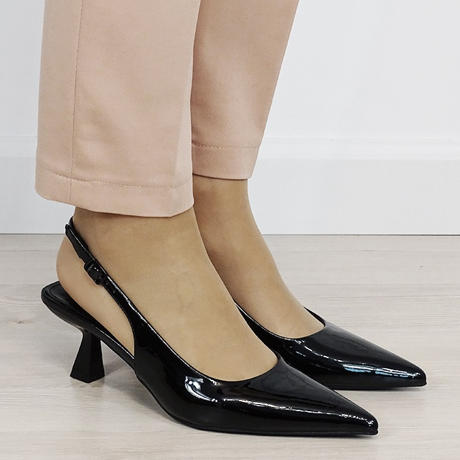 Pantofi negri de lac cu toc mic 5552 01 [6]