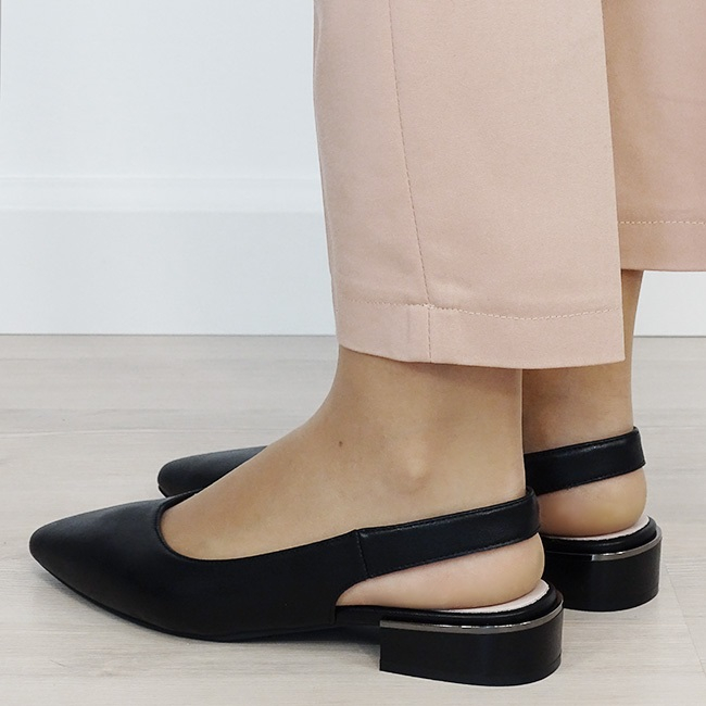 Pantofi negri decupati din piele naturala BY6943-1 03 [3]