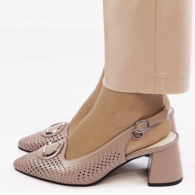 Pantofi taupe perforati din piele naturala BY6881-3 03 [3]