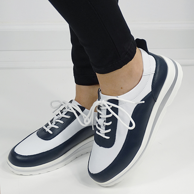 Sneakers albi/bleumarin inchis din piele naturala 5090 M6 [2]