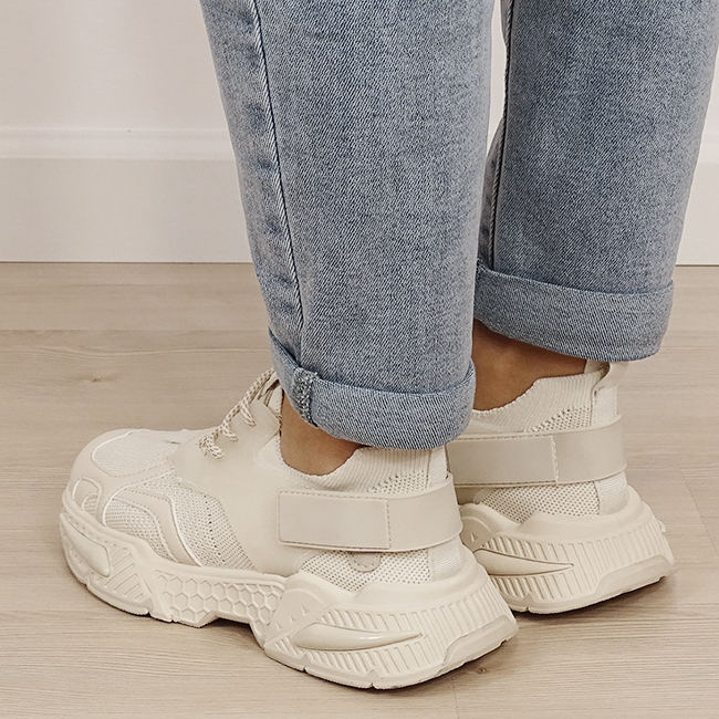 Sneakersi bej albi cu talpa groasa 8961 M2 [3]