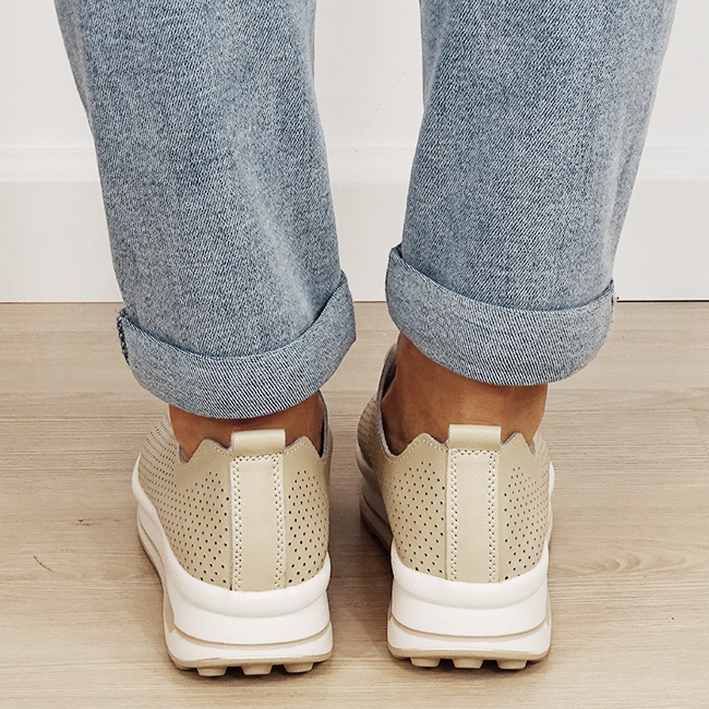 Sneakersi bej perforati din piele naturala 5122 M2 [4]