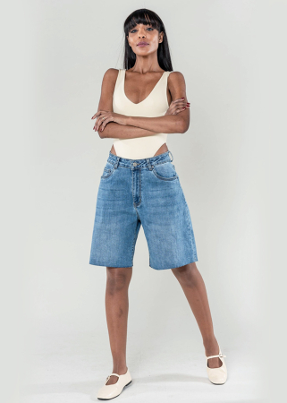 Blugi si pantaloni - Blugi scurti basic P203-5 M7, Albastru