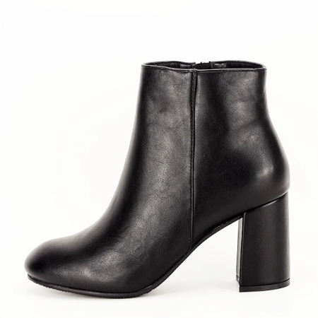 Botine negre cu toc mediu Simina [1]