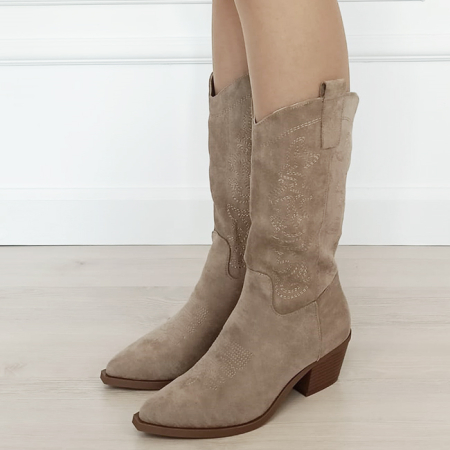 Cizme maro deschis cu broderie 7697A 115 [2]