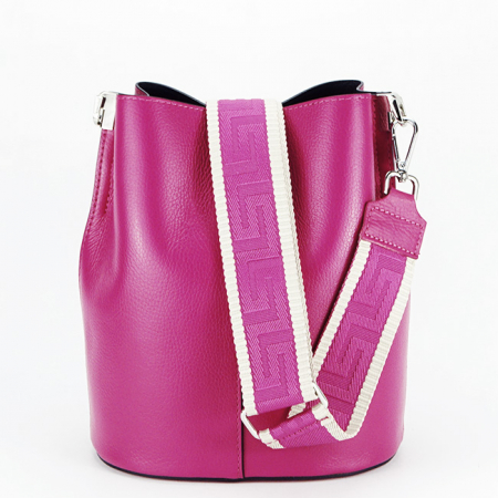 Noutati - Geanta tip sac din piele naturala 8951 119 Fucsia
