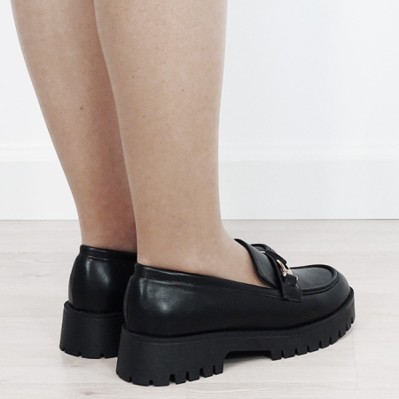 Mocasini damă negri tip loafers cu cataramă aurie 2870 04 [4]