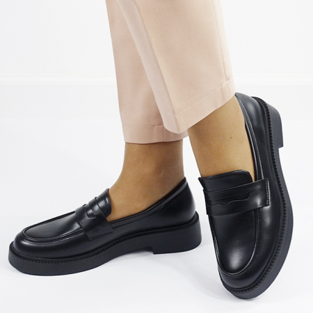 Mocasini negri de tip loafers 1817 03 [1]