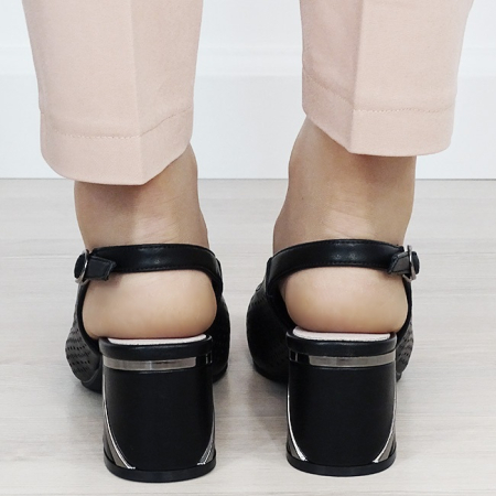 Pantofi negri perforati din piele naturala BY6885-1 02 [3]