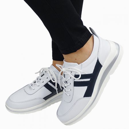 Incaltamine primavara-vara piele - Sneakers alb cu bleumarin inchis din piele naturala 5089 M2