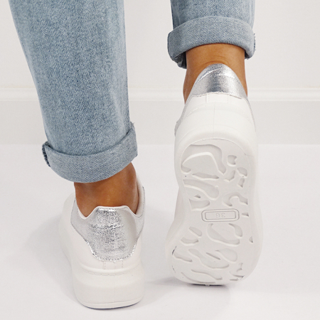 Sneakersi resigilati albi/argintii cu talpa groasa M-8826 M0 [7]