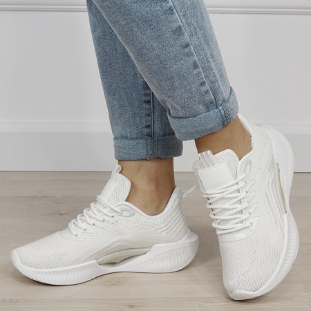 Pantofi - Sneakers albi cu talpa groasa tip platforma 7560 M4