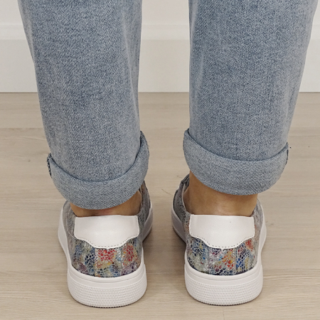 Sneakersi albi cu imrpimeu din piele naturala 5166 M4 [3]