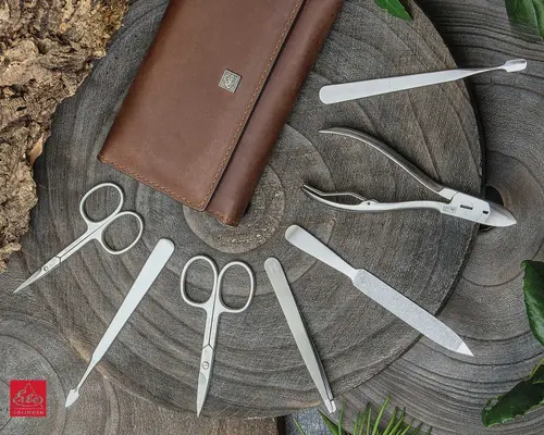 diferenta-calitate-pret-truse-manichiura-pedichiura-premium-solingen