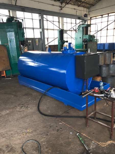 Rezervor suprateran 3000 litri cu pompă ST BOX [5]