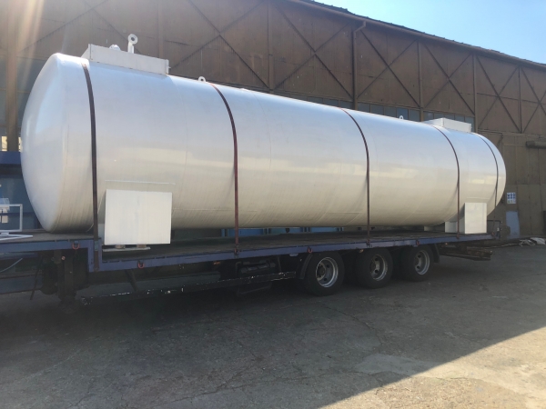 Rezervor suprateran cu pereti dubli  50000 litri [5]