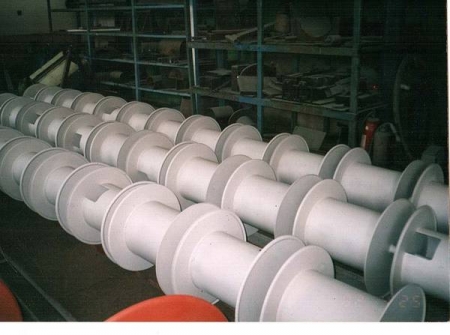 Tamburi metalici si bobine pentru infasurare conductori, cabluri si sarme [13]