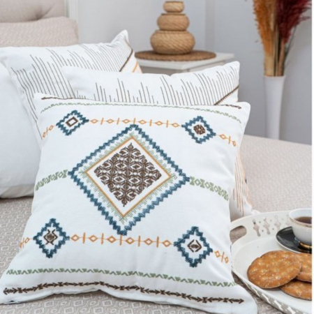 PERNE DECORATIVE - Set 2 Fete de perne decorative broderie 43x43 cm