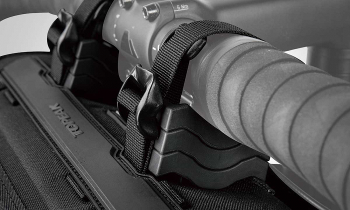 Geanta 8L TOPEAK Frontloader TBP-FL2G,  verde/gri [4]