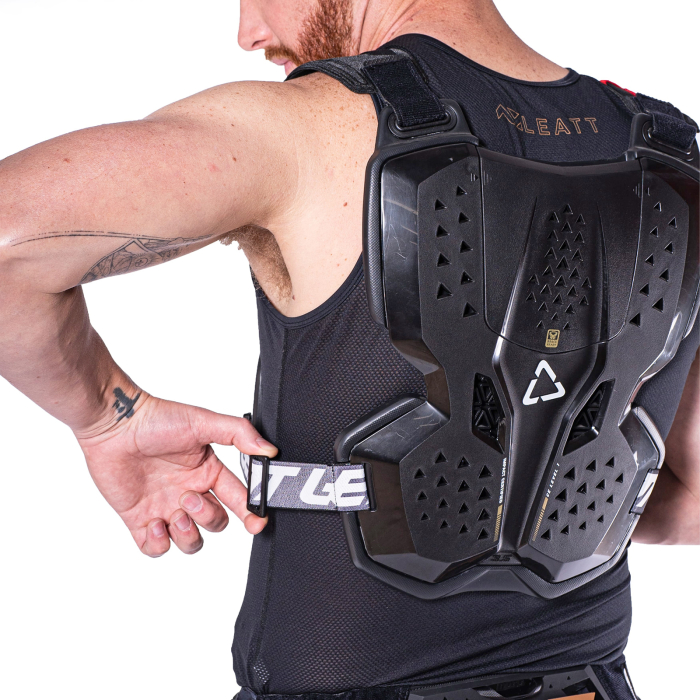 Protectie piept LEATT Chest Protector 3.5 [5]