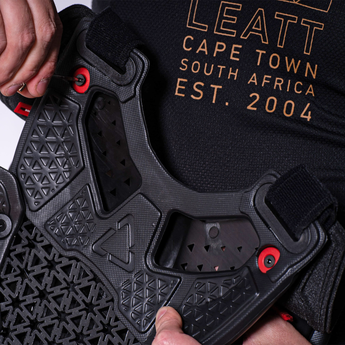 Protectie piept LEATT Chest Protector 3.5 [6]
