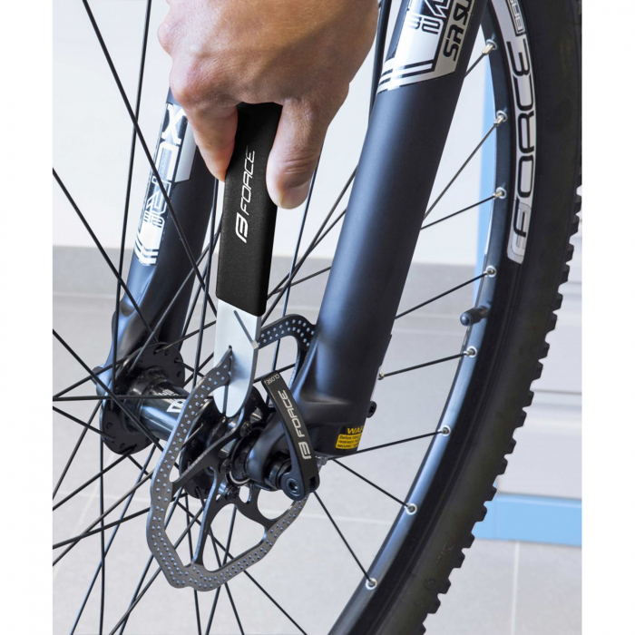 Scula FORCE pentru indreptarea discului si departarea placutelor [3]