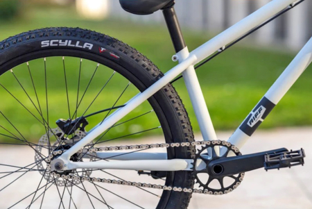 Bicicleta dirt 26" ROCK MACHINE Riff 70s, cadru otel 12", frane hidraulice, single speed, gri [15]