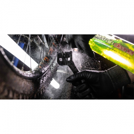 Perie Muc-Off pentru lant Bicycle Chain Brush [1]