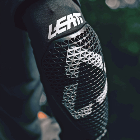 Protectii cot LEATT ReaFlex [3]