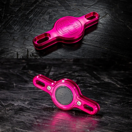 Suport MUC-OFF Apple AirTag pentru cadru Secure Tag Holder V2 Iridescent [1]