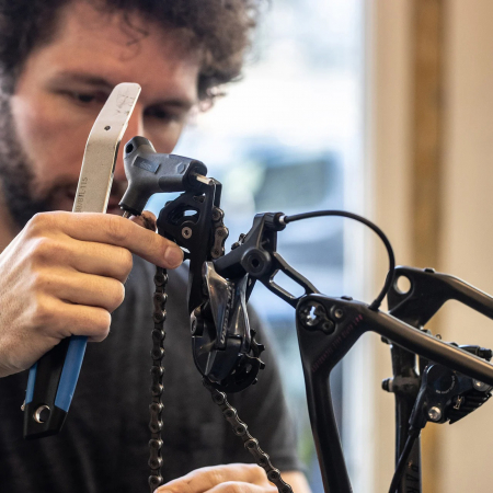 Unealta pentru departat placute frana etrier hidraulic BBB PistonFix BTL-115 [2]