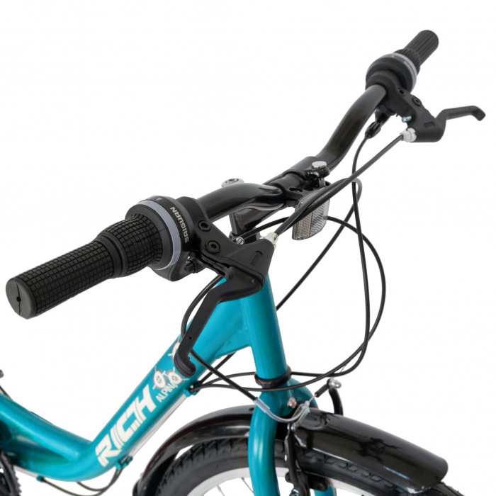 Bicicleta City Rich, Saiguan Revoshift 18 Viteze, Roti 26 Inch, Frane V-Brake Fata/Spate, Rich CSR26/32A, Cadru Bleu cu Design Alb  [3]