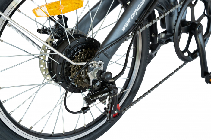 Bicicleta Electrica Carpat (E-BIKE) Pliabila, Echipare Shimano 6 Viteze, Roti 20 Inch, Cadru Aluminiu, Frane Mecanice Disc, Carpat CSC10/05E, Gri cu Design Alb [3]