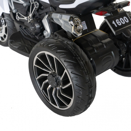Motocicleta electrica copii Rich Baby cu acumulator, muzica si lumini, culoare alb/negru [5]