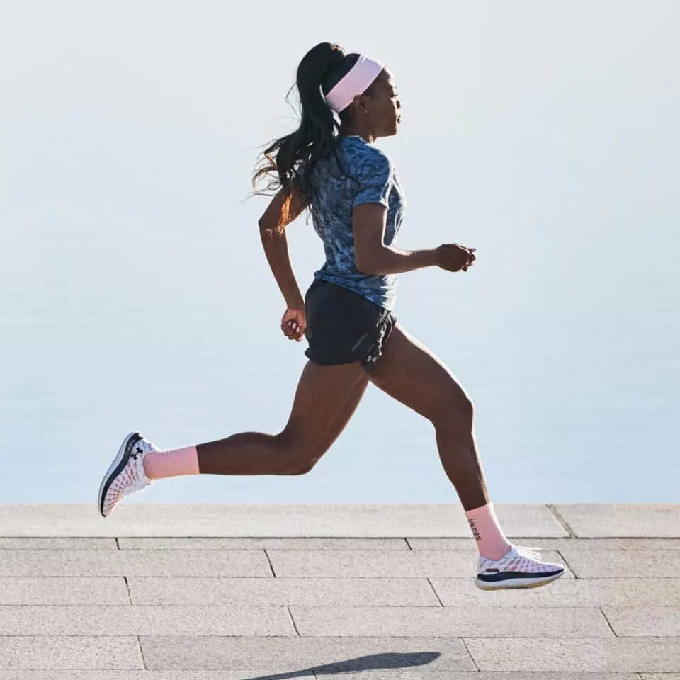 Pantofi sport femei Under Armour Flow Velociti Wind alb/negru 38 [1]