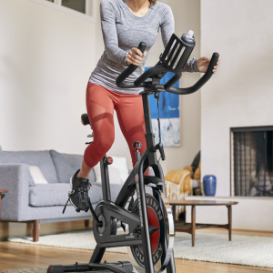 Bicicleta indoor cycling IC7 Schwinn [8]
