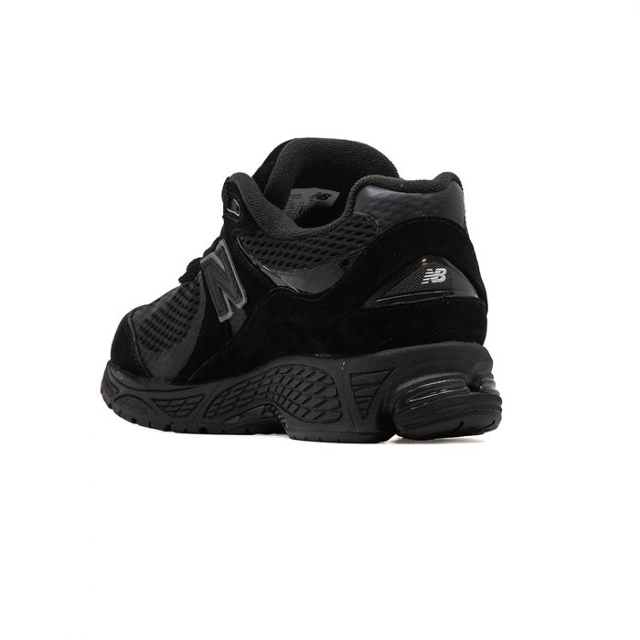 2002R Black [4]