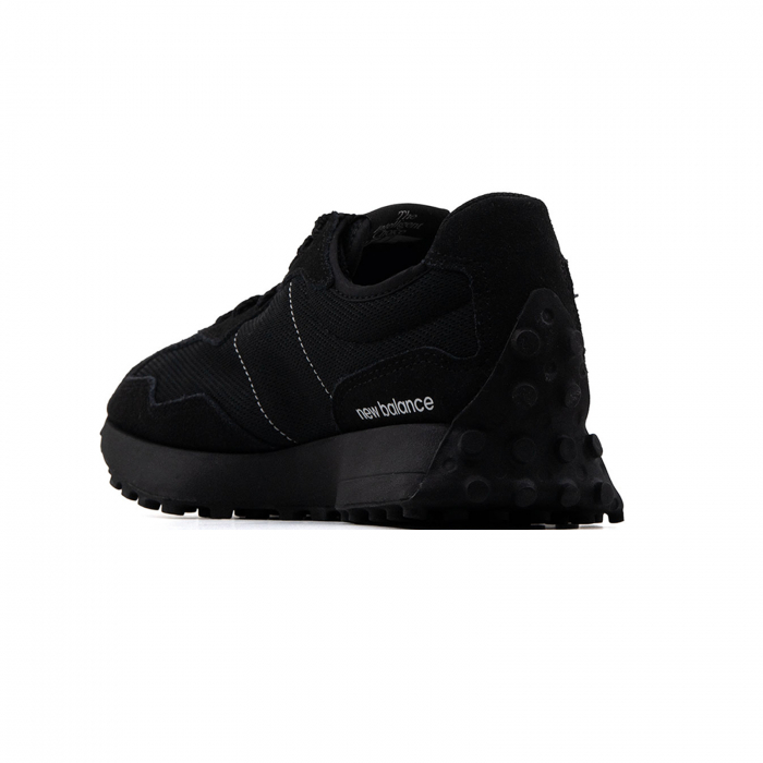 327 Triple Black [4]