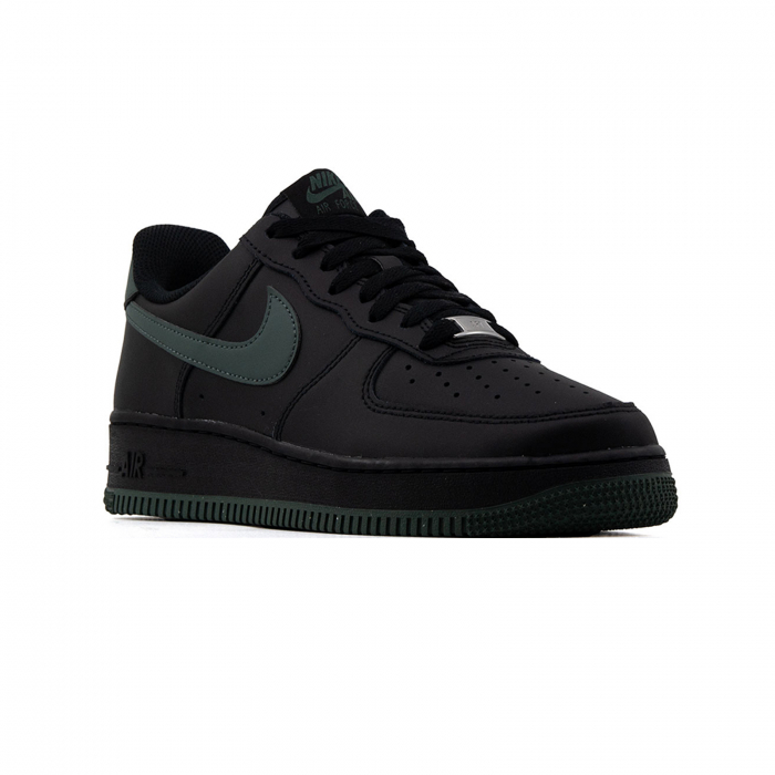 Nike Air Force 1 '07 [3]