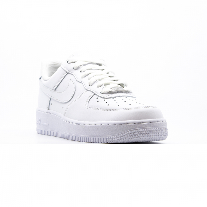 AIR FORCE 1 07 LE [3]