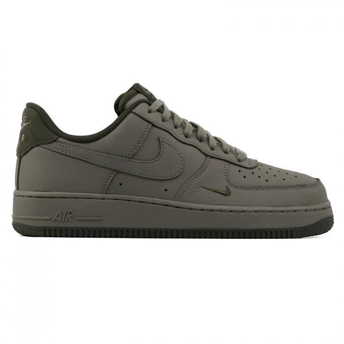 Nike Air Force 1 '07 LV8 ESS+ [1]