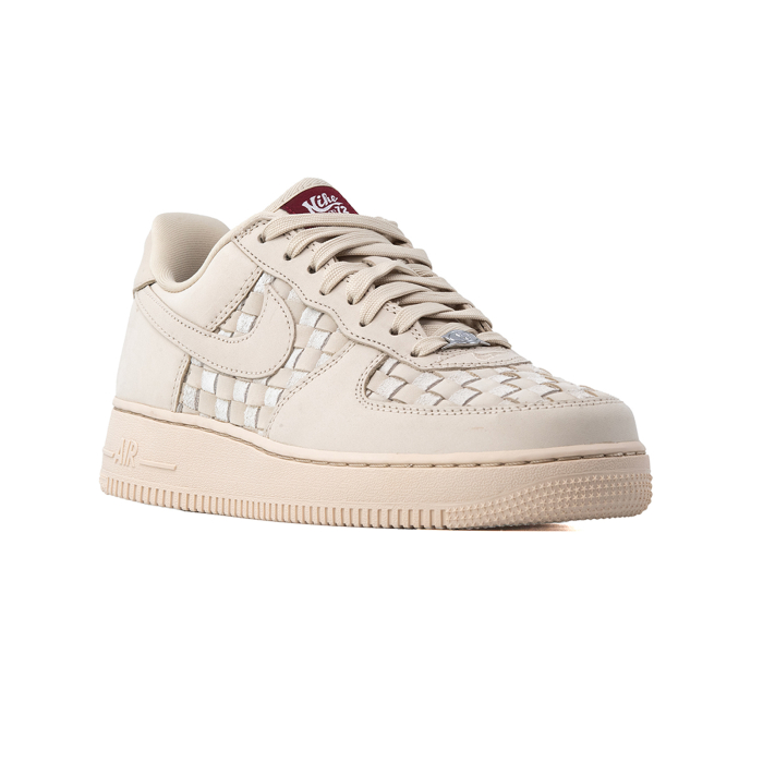 AIR FORCE 1 LOW RETRO PRM ESS [3]