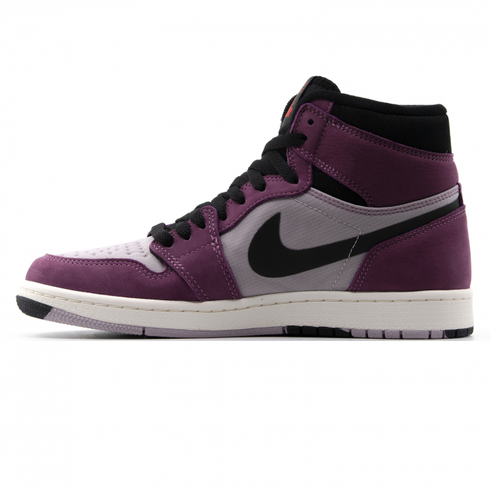 Air Jordan 1 Element [2]